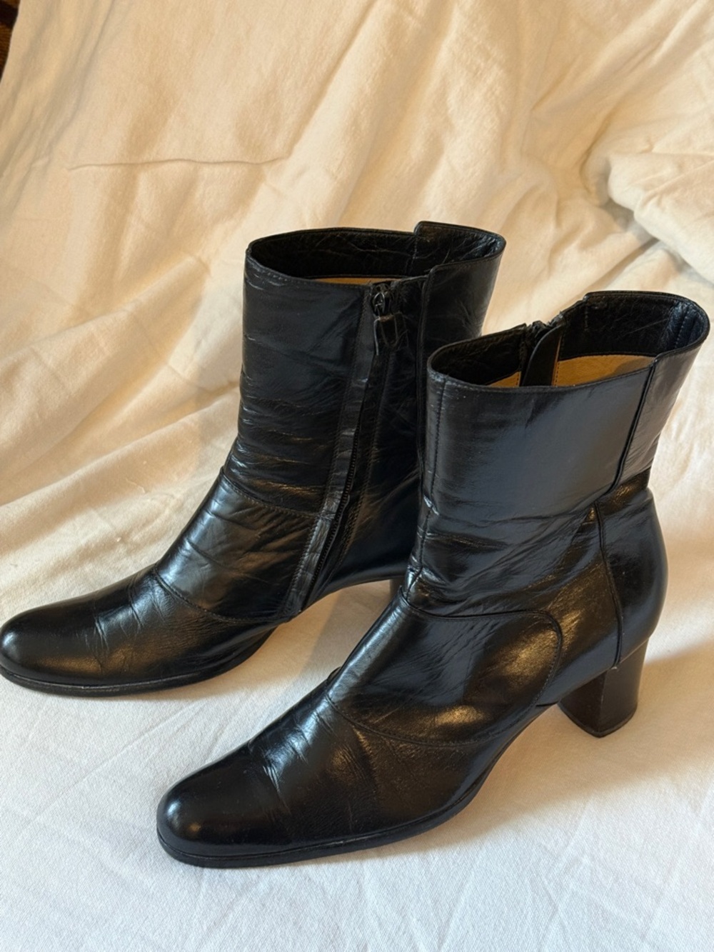 Black Leather Mid-Calf Heeled Boots COSTUME NATIONAL italy Classic Elegance 39